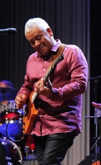 Cabo Verde Show actua hoje em Luanda