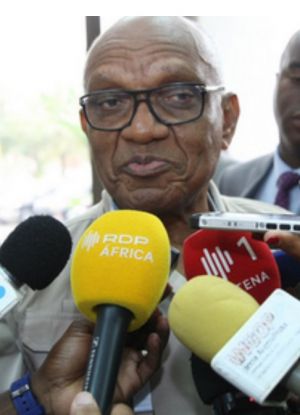 Observador da CPLP satisfeito com primeiras horas das eleições