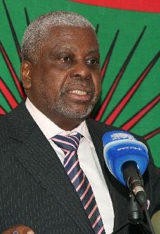 Oposição acusa MPLA de meter o carro à frente dos bois quando diz que já ganhou