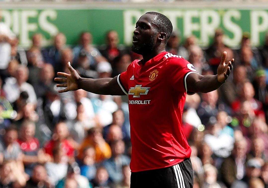 Time comandado pelo técnico José Mourinho fez 4 a 0 sobre o Swansea City