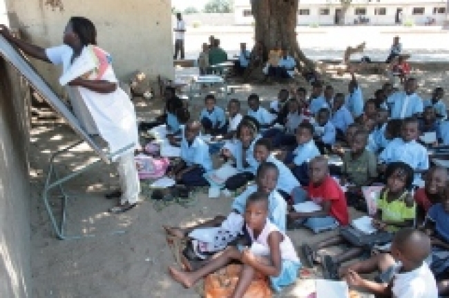 GOVERNO DE SOFALA APOSTA NO ENSINO DE TODAS AS CRIANÇAS EM IDADE ESCOLAR