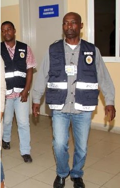 Segundo o diretor do laboratório central de criminalística, Brito de Almeida, o grupo raptava as vítimas, levando-as posteriormente para a periferia, nomeadamente quintas abandonadas onde eram alegadamente violadas. 