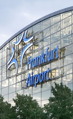 A Polícia alemã deteve 11 cidadãos angolanos, incluindo mulheres e crianças, que viajavam ilegalmente da capital namibiana, Windhoek