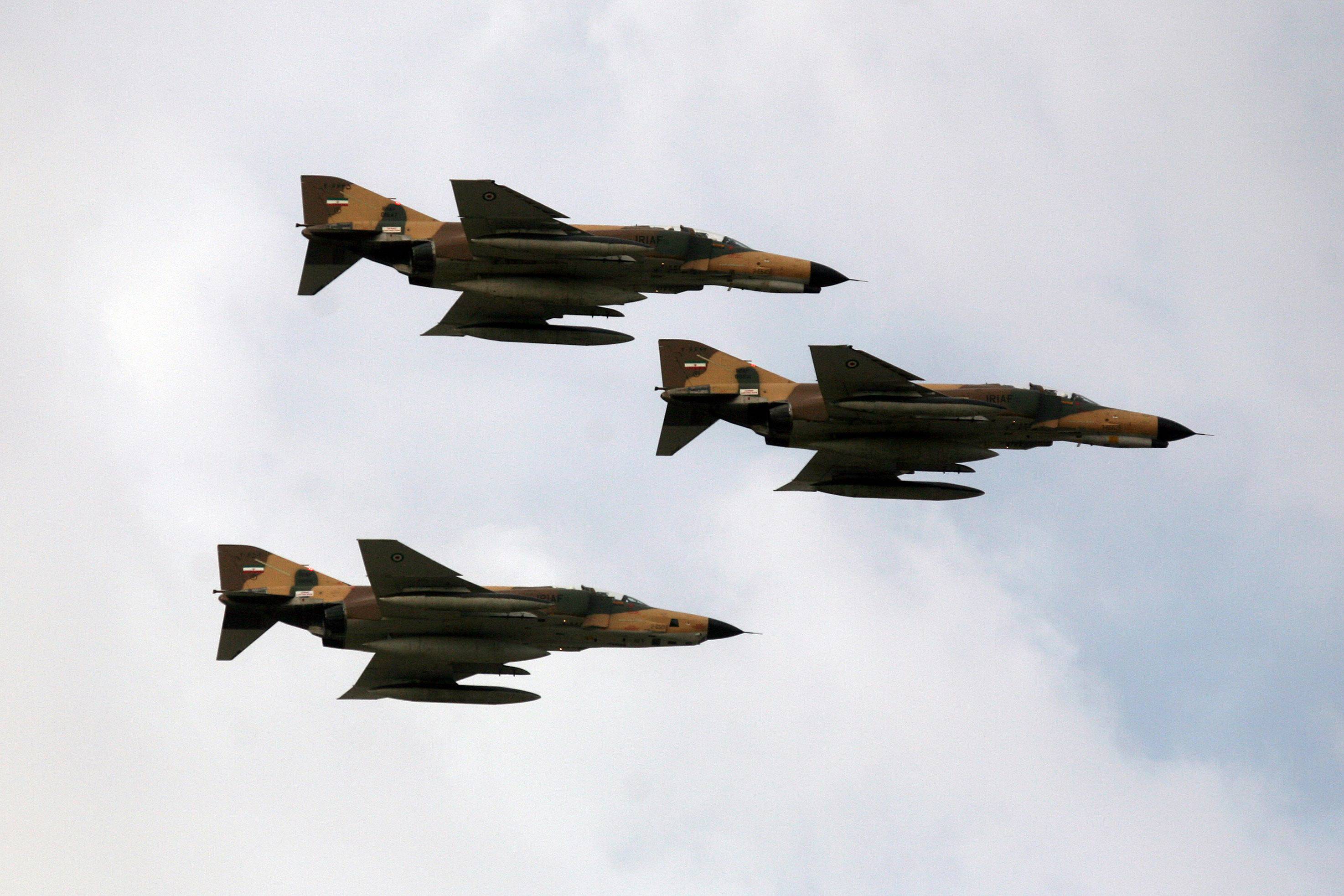 20º.Irã
Efetivo (ativo e reserva)	2,3 milhões
Orçamento	6,3 bilhões de dólares
Tanques	1.616
Aeronaves	477
Porta-aviões	0
Submarinos	33
Classificação em 2016	21º