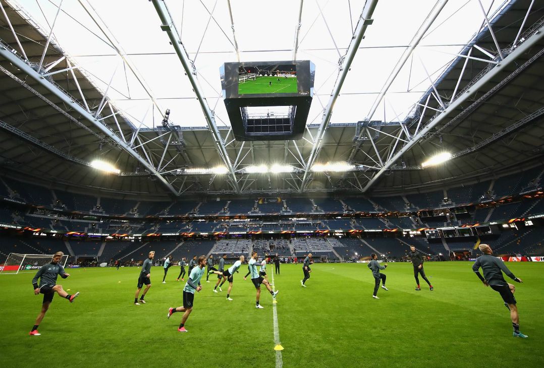 Holandeses e ingleses decidem a Liga Europa nesta quarta-feira