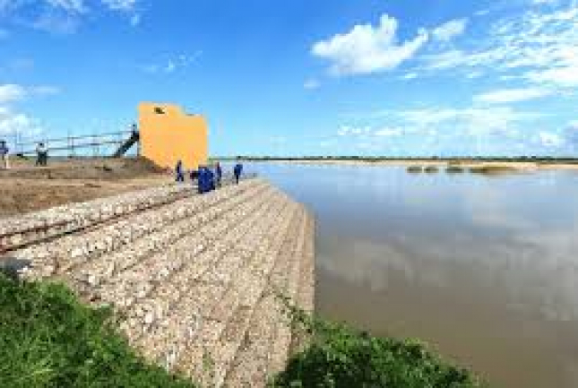 FAMÍLIAS REASSENTADAS SEM ESPAÇO PARA AGRICULTURA