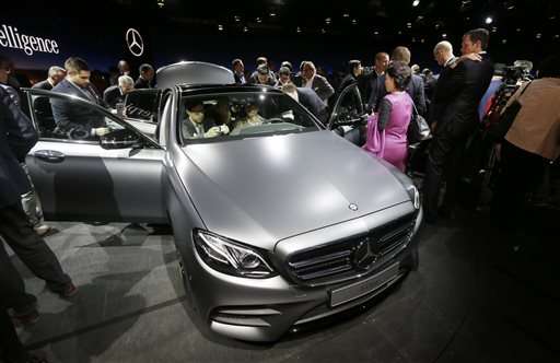 "Nós ganhamos o Super Bowl. Nós podemos ficar aqui por um tempo. Você apenas tem que gerenciá-lo de forma diferente", disse Jackson.