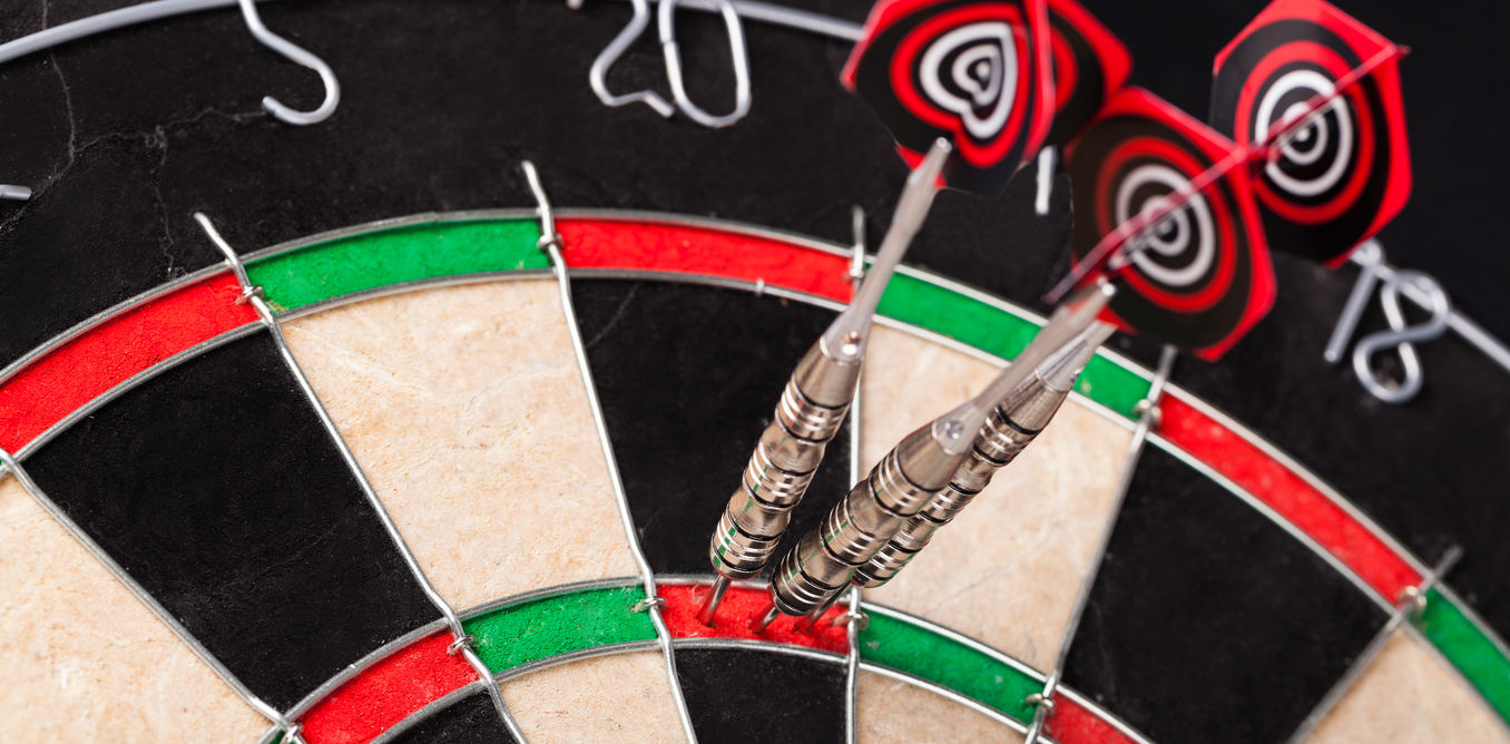 pontos por jogar, pior do que os 12,8 pontos de apenas jogando aleatoriamente.