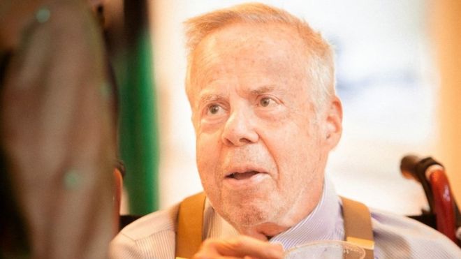 Esposa do Dr. Spitzer disse que ele morreu de problemas cardíacos em Seattle na sexta-feira.