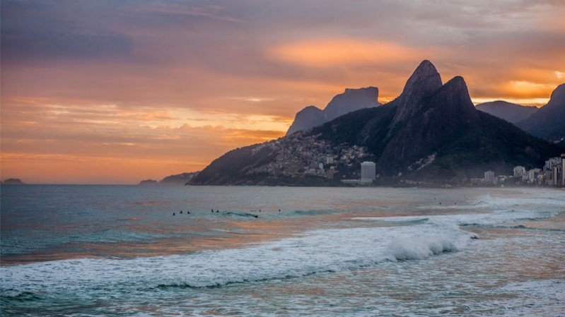 "A cidade é o coração econômico do oeste norte." - Político estratégico.