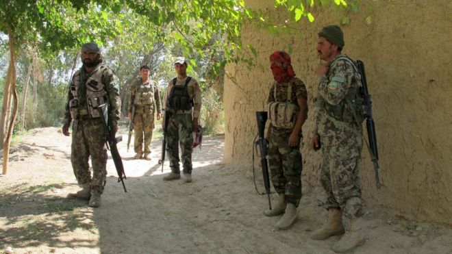 O fato de que um oficial sênior do Afeganistão está a abordar o presidente no Facebook 