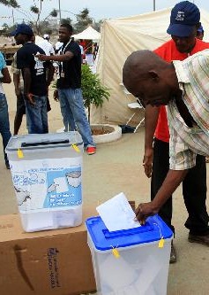 Oposição e CNE de acordo com resultados definitivos de três províncias