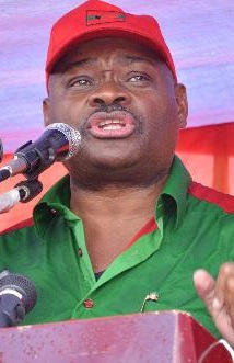  UNITA acusa Portugal de se vergar perante Angola