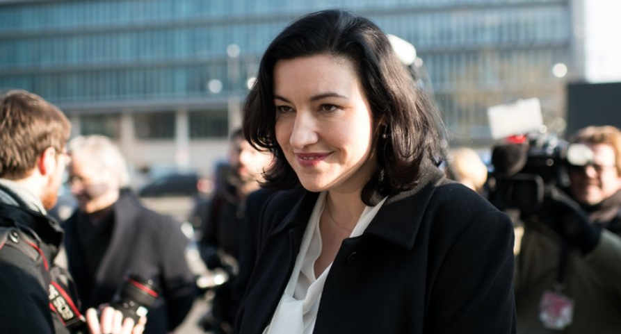 Governo alemão quer novas regras de apresentação de notícias online