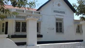 Assembleia Municipal de Quelimane não vai tolerar mais adiamentos de sessões por ausência do edil Manuel de Araújo