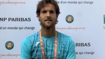 João Sousa eliminado na primeira ronda das qualificações de Roland Garros